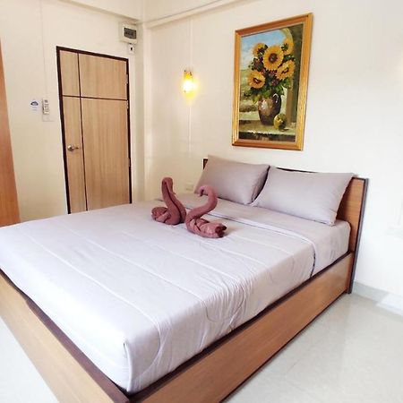 66 Apartment Bangkok Dış mekan fotoğraf